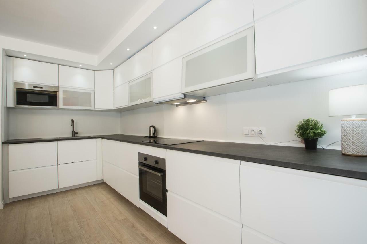 Stylish *New* Apartment In Alicante W/ 4 Bedrooms Exterior foto